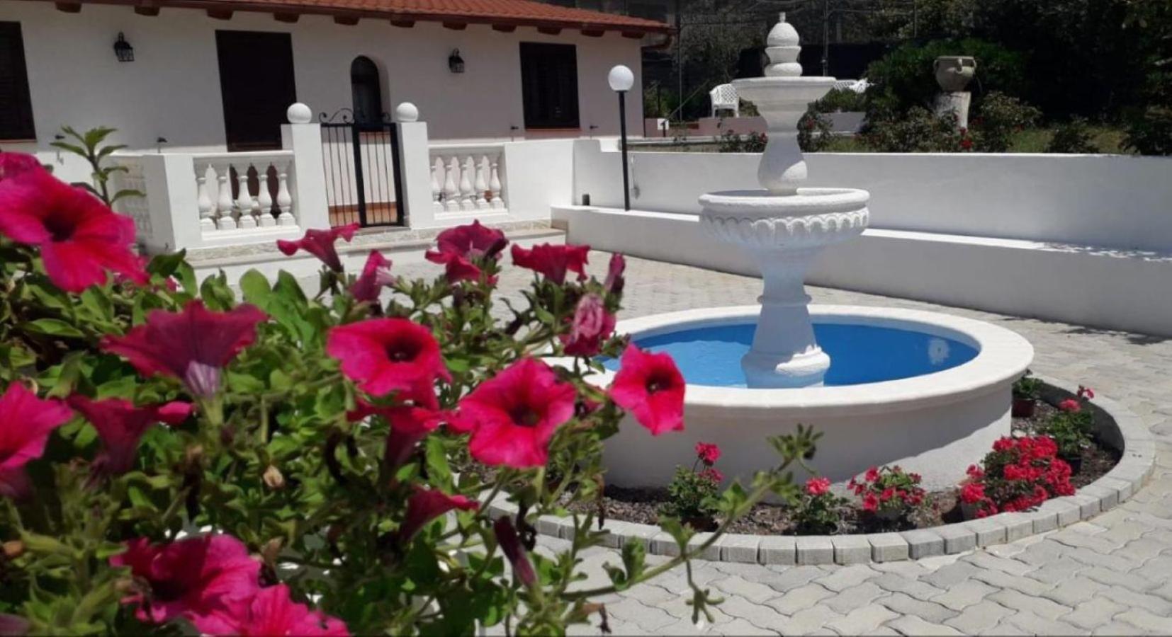 Villa Nunziatella Badia Trappeto  Exteriör bild