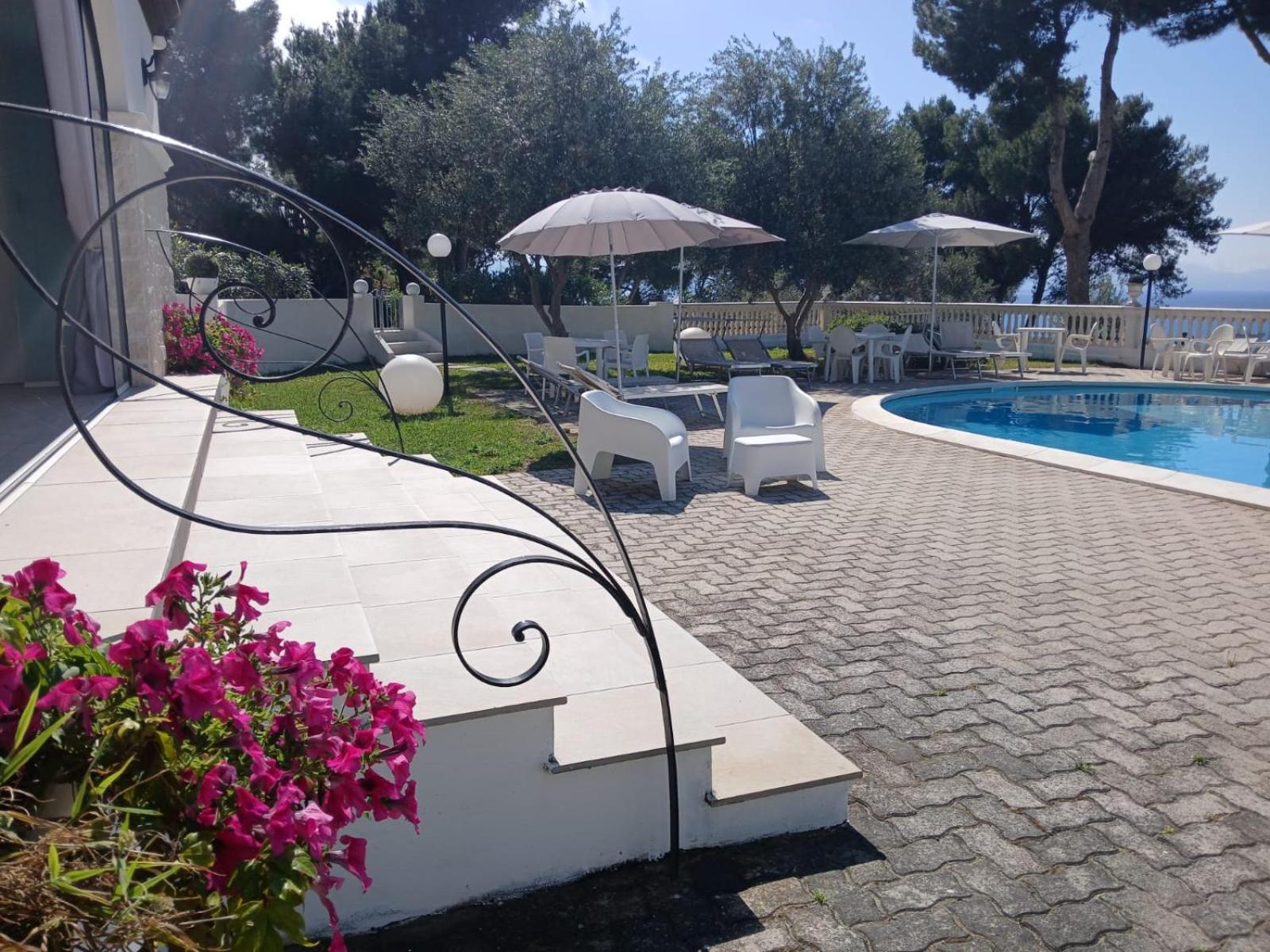 Villa Nunziatella Badia Trappeto  Exteriör bild